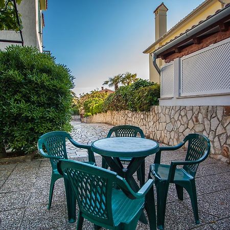 Villa Vosilla Apartments Cres Eksteriør billede